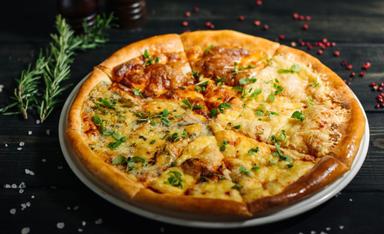 Пицца пепперони